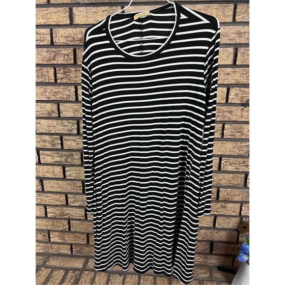 Piko Long Sleeve Tiny Stripe‎ Swing Dress - Heather/Black size medium - Picture 1 of 5
